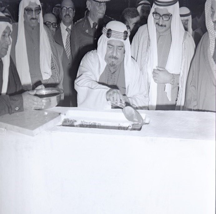 وضع حجر الأساس لمشروع عراد الإسكاني