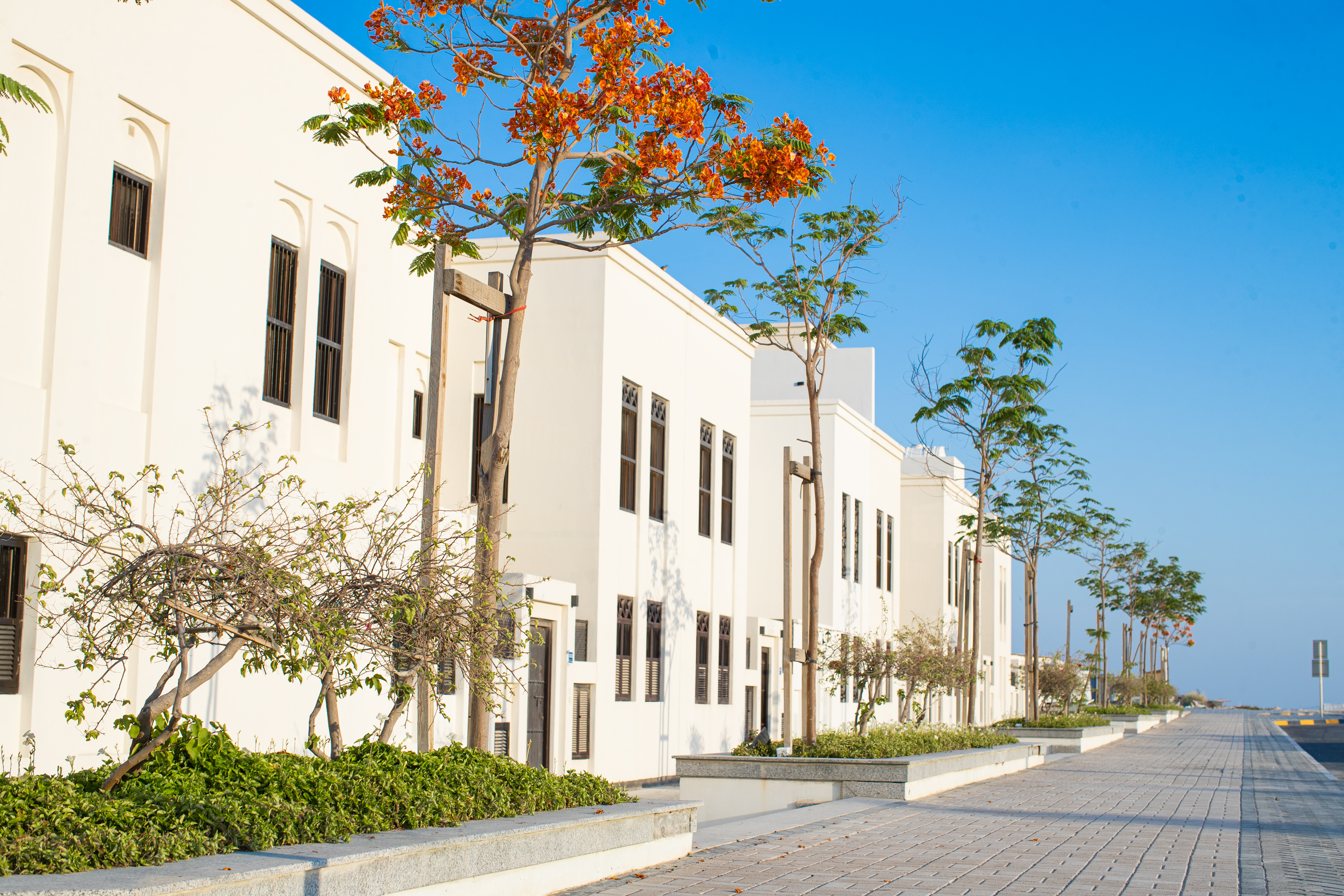 البدء بتنفيذ مشروع مدينة خليفة الإسكاني 