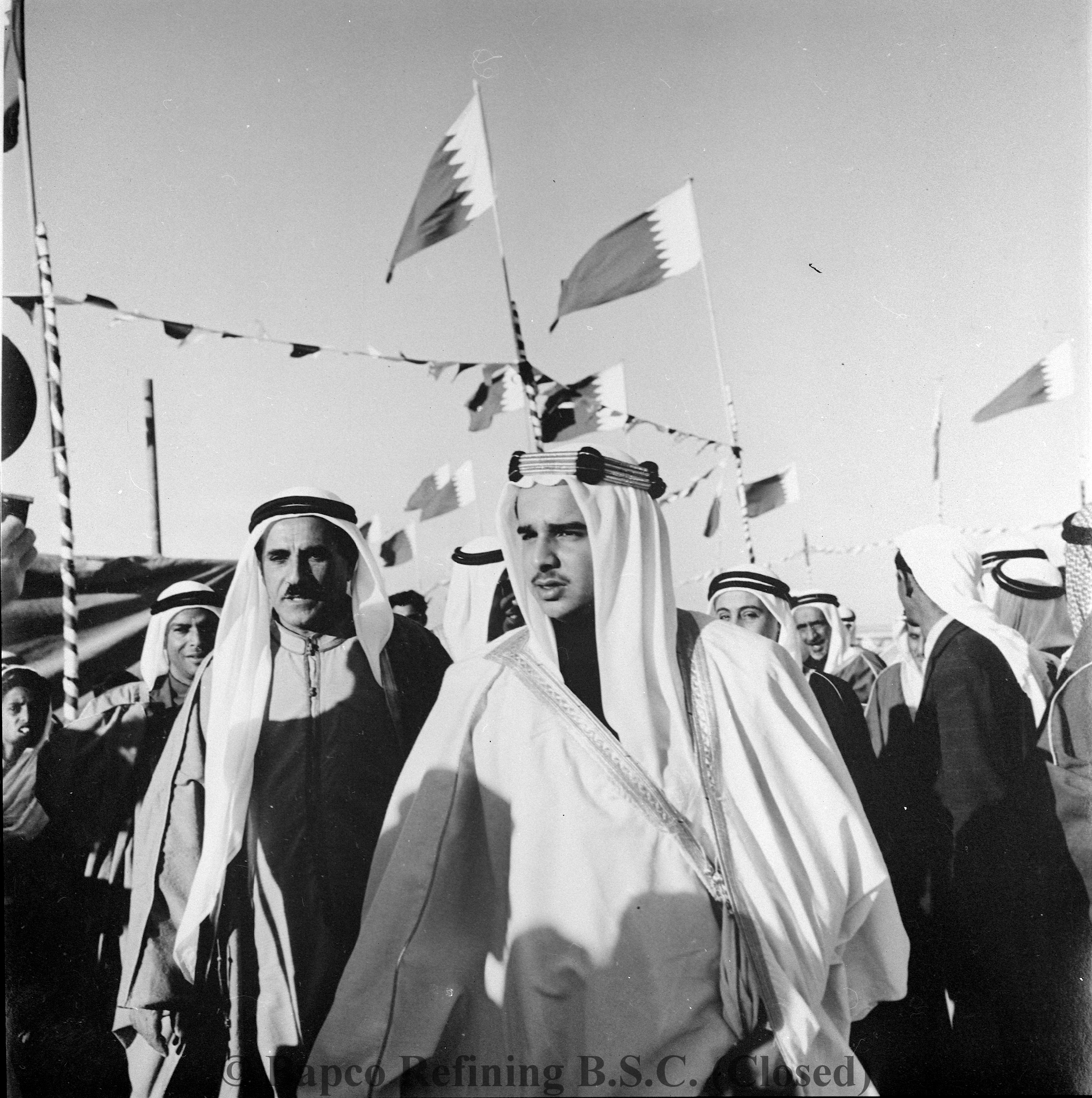 وضع حجر الأساس لقريتي جو وعسكر