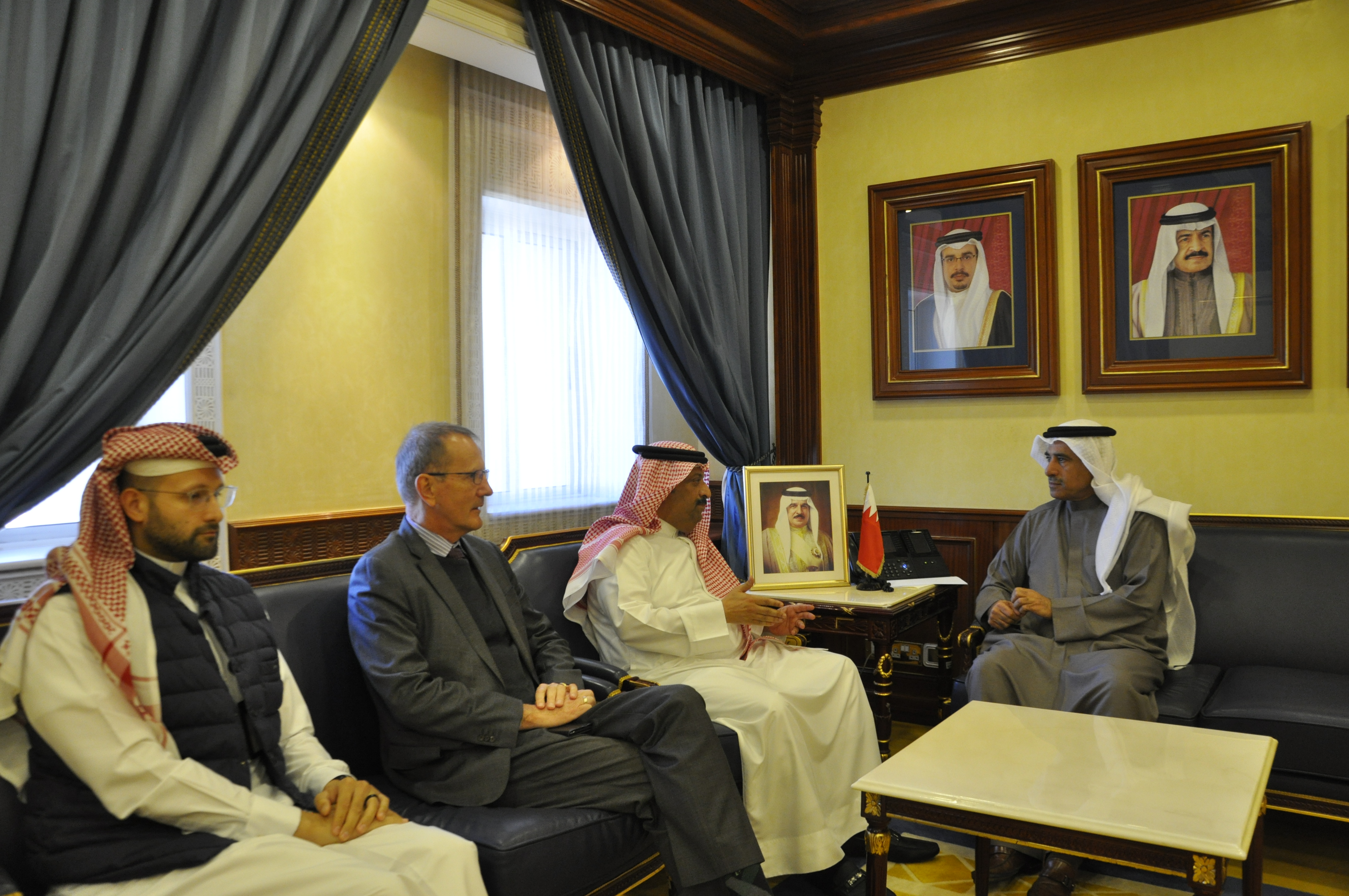 "الحمر": حريصون على تحديث السياسات الإسكانية لتتماشى مع أهداف التنمية المستدامة