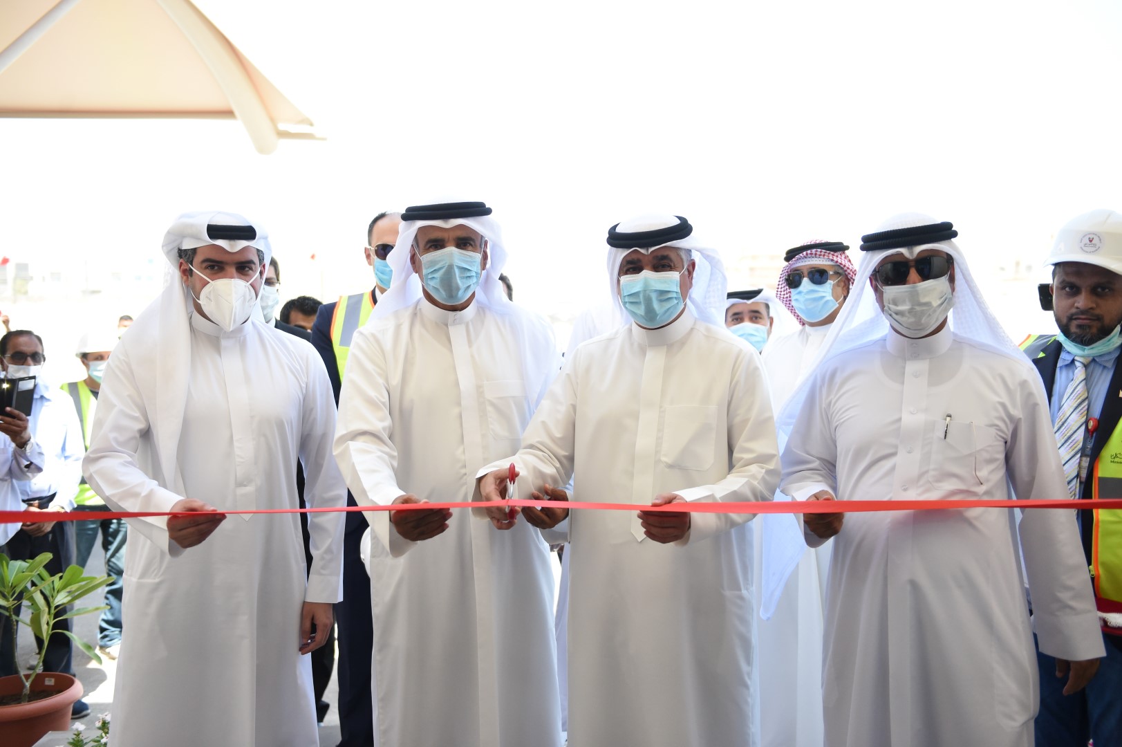 وزير الإسكان : تدشين محطة الاتصالات الراديوية الجديدة يمكن مستفيدي خدمة القسائم بشرق الحد الشروع في إنشاء وحداتهم