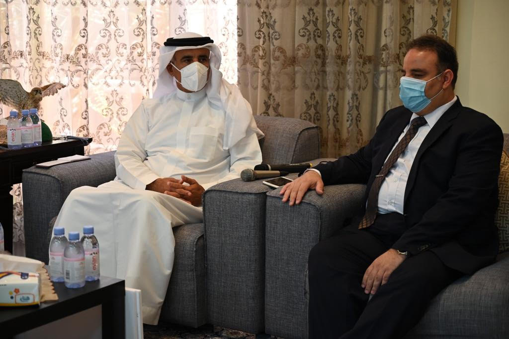 وزير الإسكان يتفقد الإحتياجات الإسكانية للدير وسماهيج