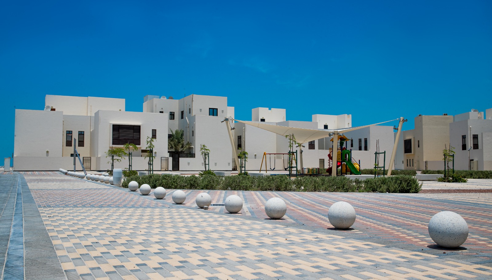 مدن البحرين الإسكانية ساهمت في تعزيز النسيج الإجتماعي بالمملكة