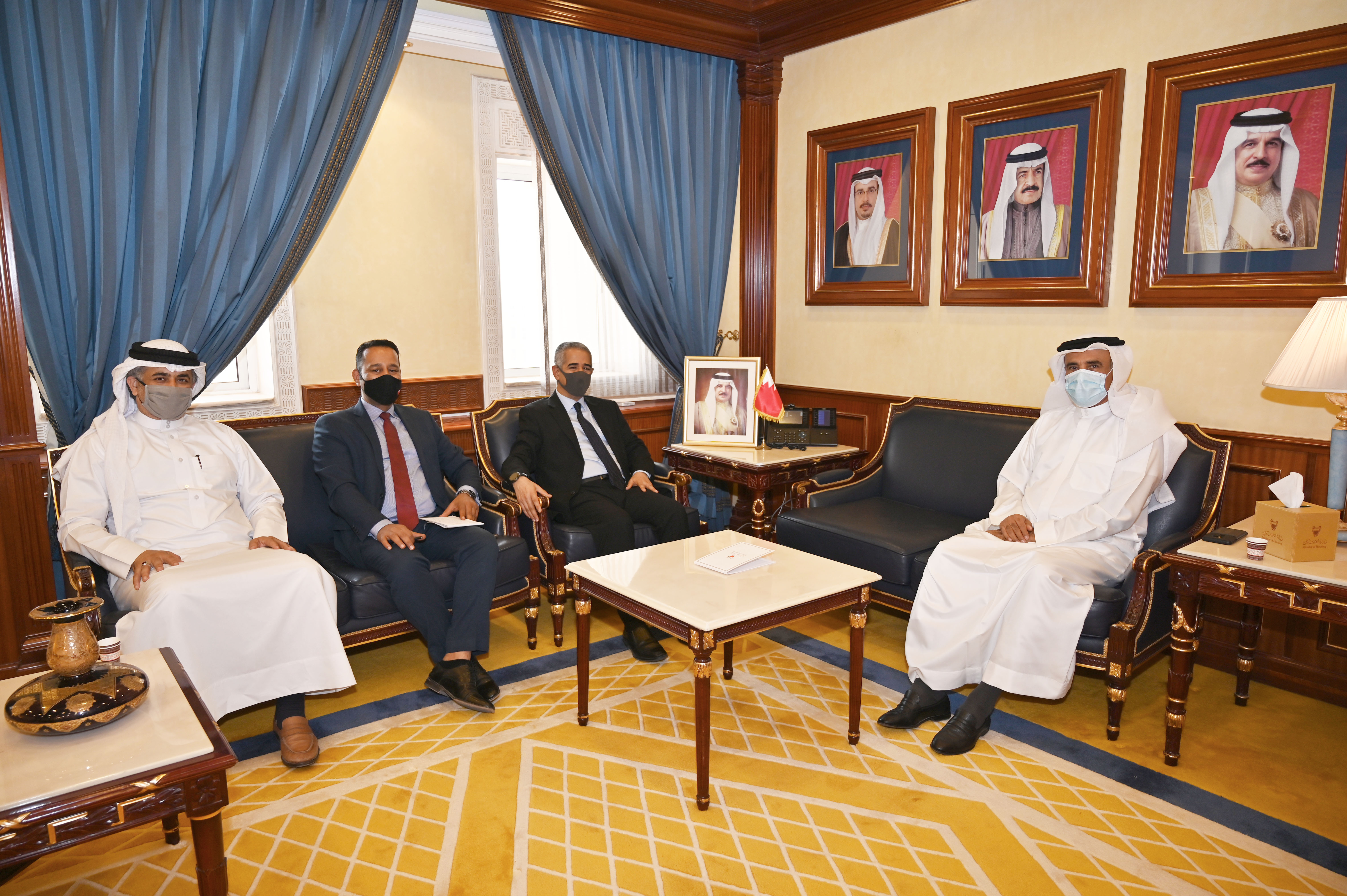 تخصيص مكتب بمركز خدمات الزبائن للتجاوب مع استفسارات "مزايا"