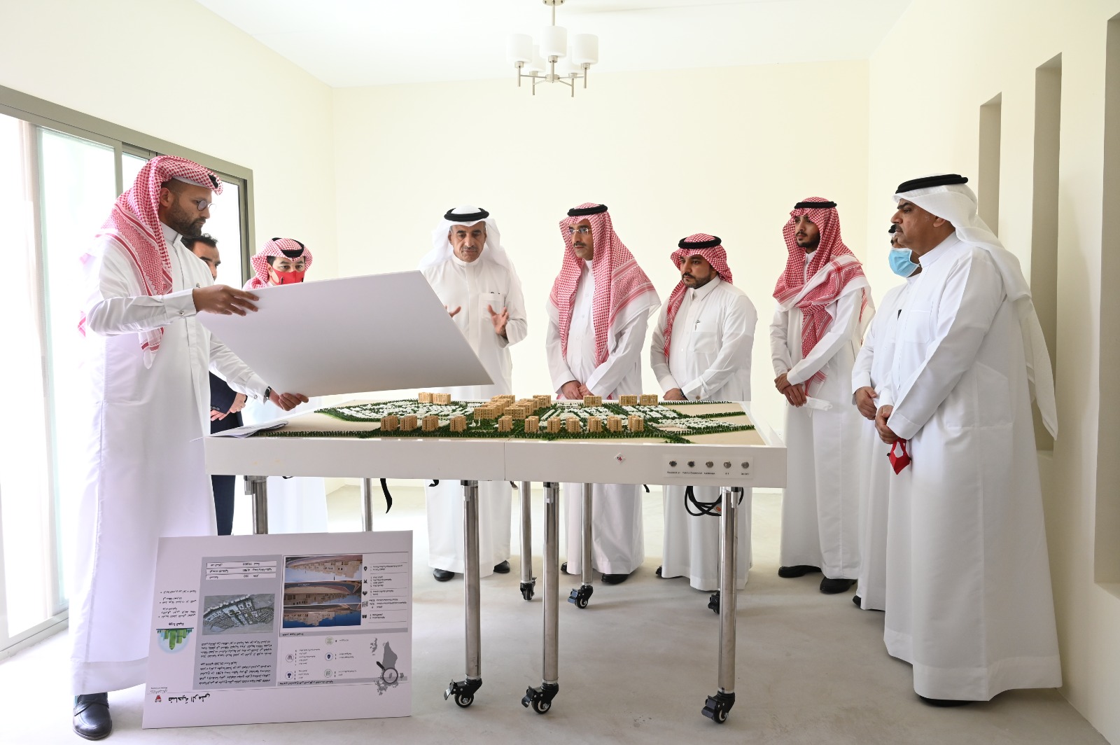 وفد من الصندوق السعوديّ للتنمية يزور عددًا من المشاريع التنموية والإسكانية