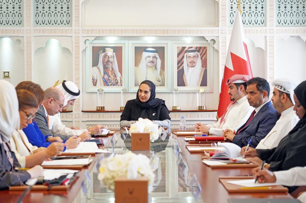 لبحث الخطط والمبادرات الاسكانية .. وزيرة الإسكان والتخطيط العمراني تترأس الاجتماع التنسيقي بين الوزارة وبنك الإسكان