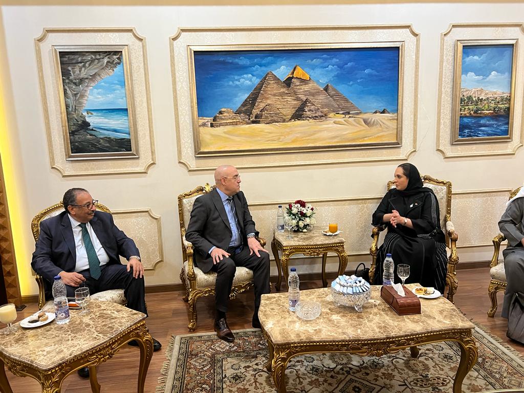 "الرميحي" تبحث سبل تعزيز التعاون المشترك مع وزير الإسكان المصري