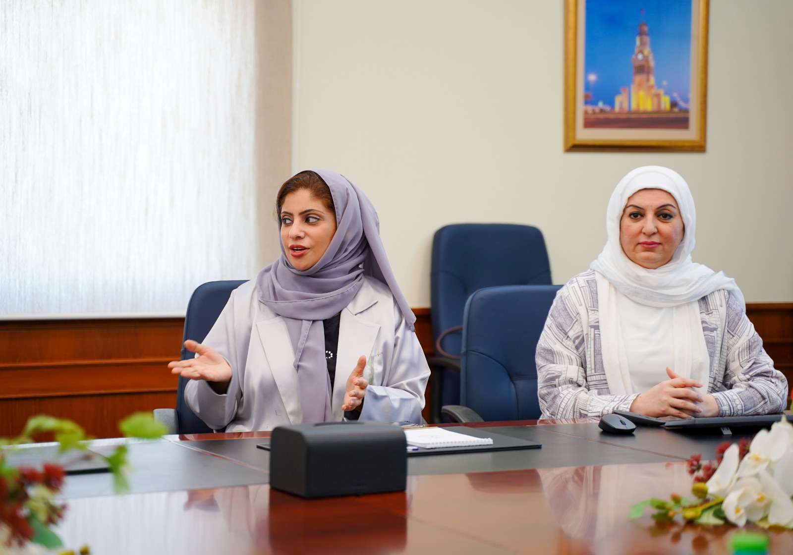 وزارة الإسكان والتخطيط العمراني تنظم محاضرة تعريفية بالتمويلات الإسكانية لموظفي المحافظة