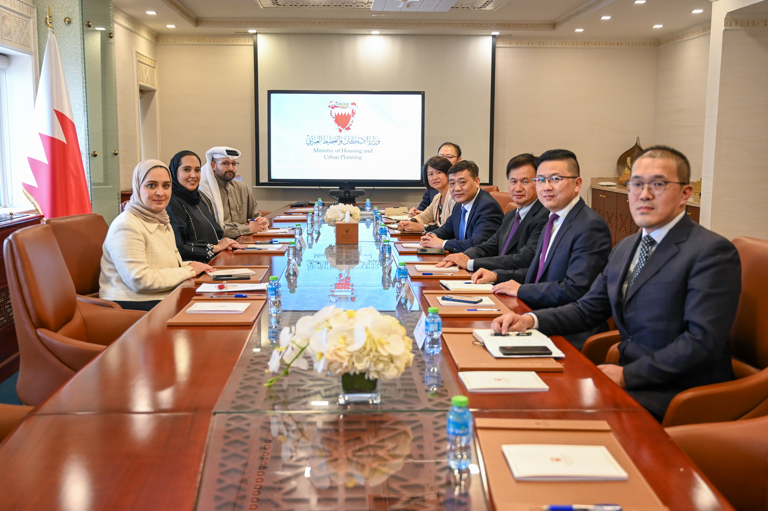 وزيرة الإسكان والتخطيط العمراني تبحث مع شركة CMEC الصينية مشروع شرق سترة