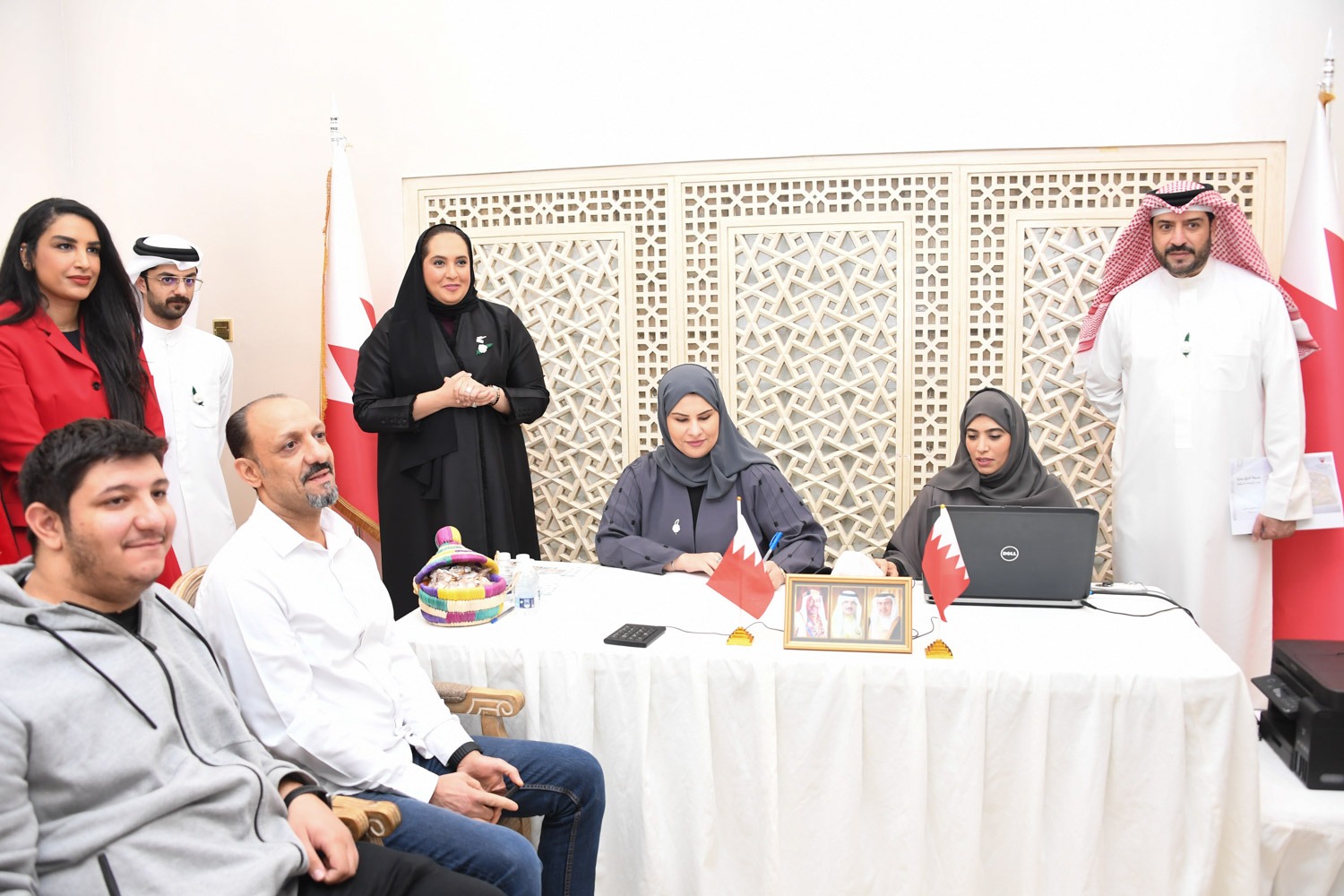 تنفيذاً لتوجيهات جلالة الملك المعظم وأمر سمو ولي العهد رئيس مجلس الوزراء وزارة "الإسكان" تشرع في تسليم وحدات مدينة سلمان وشرق سترة وشرق الحد