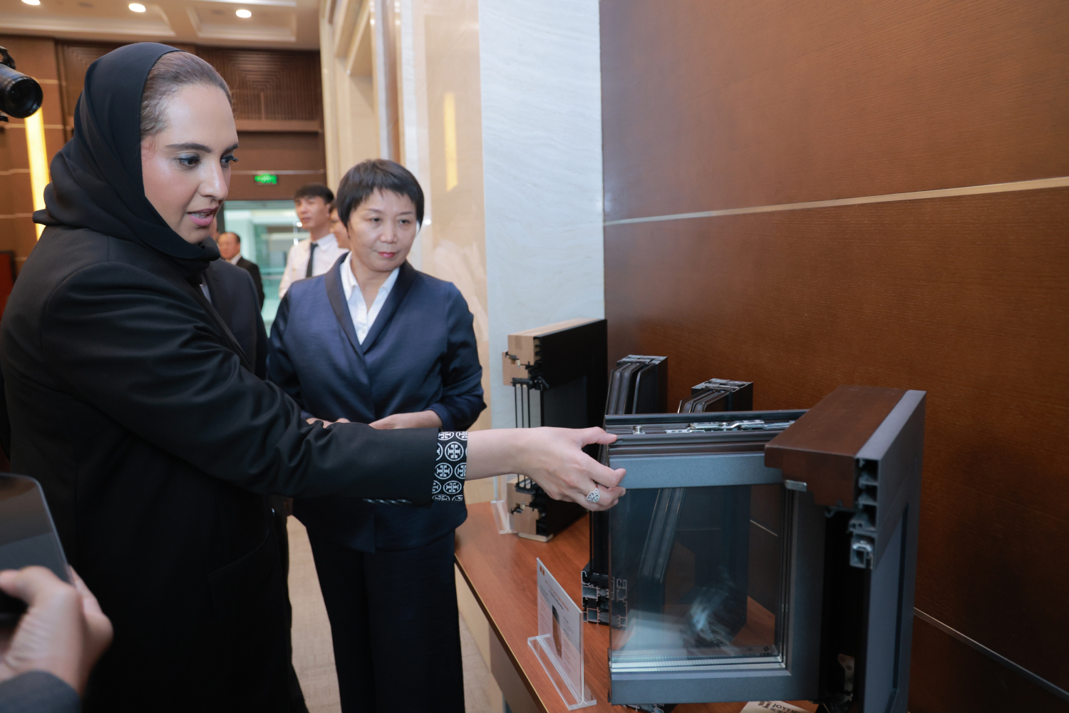   في إطار الزيارة الرسمية لجمهورية الصين ..وزارة الإسكان تطلع على تكنولوجيا "الخرسانة الجاهزة" لتنفيذ المشاريع الإنشائية