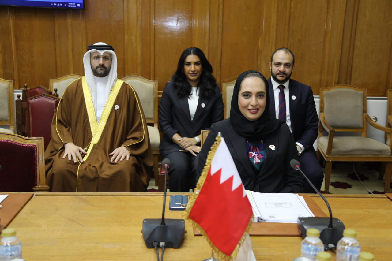 لدى مشاركتها في اجتماع المكتب التنفيذي لوزراء الإسكان والتعمير العرب.. وزيرة الإسكان والتخطيط العمراني: مملكة البحرين تدعم جهود تنفيذ الاستراتيجية العربية للإسكان والتنمية الحضرية