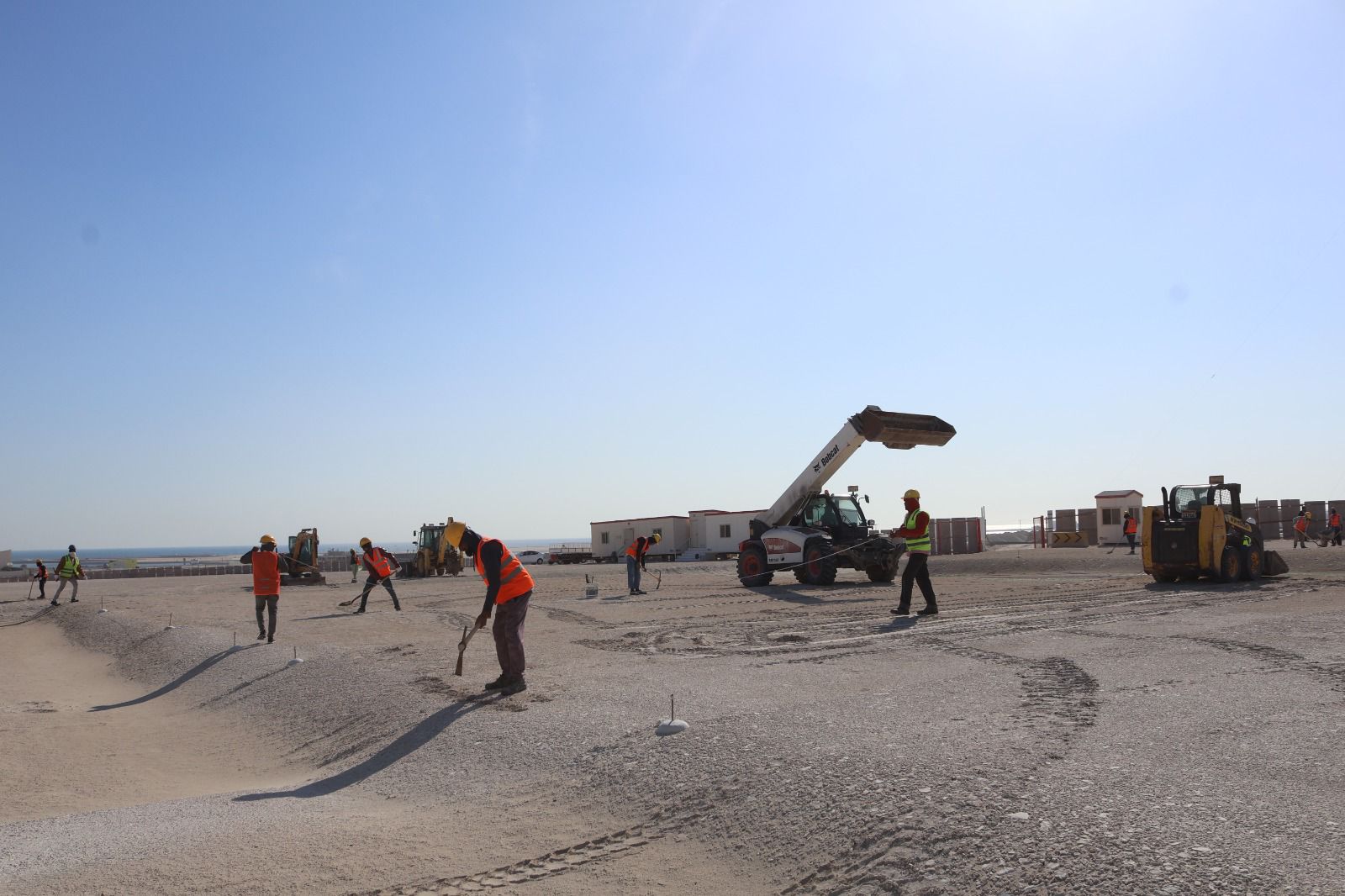 الانتهاء من أعمال تسوية الموقع وترسية مناقصة إنشاء الوحدات وزارة الإسكان والتخطيط العمراني: بدء الأعمال الإنشائية لتنفيذ 372 وحدة بمدينة خليفة الشهر الجاري