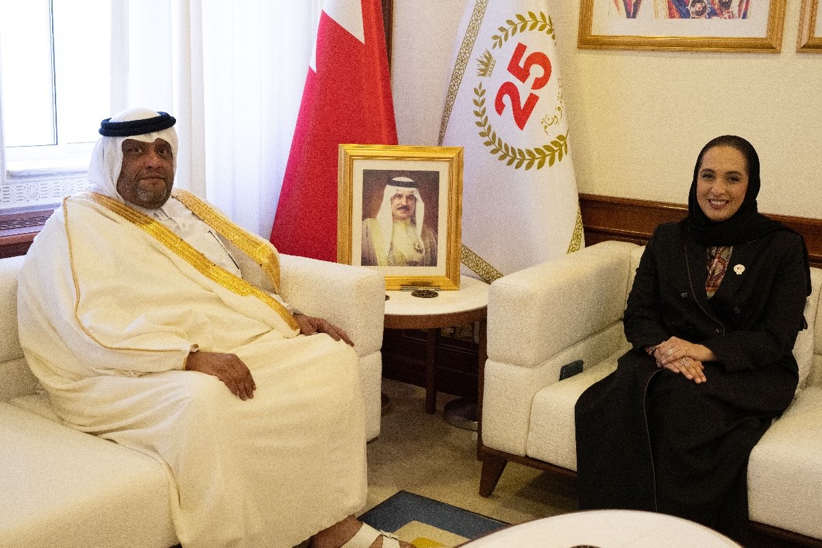 وزيرة الإسكان والتخطيط العمراني تستقبل السفير القطري لدى مملكة البحرين