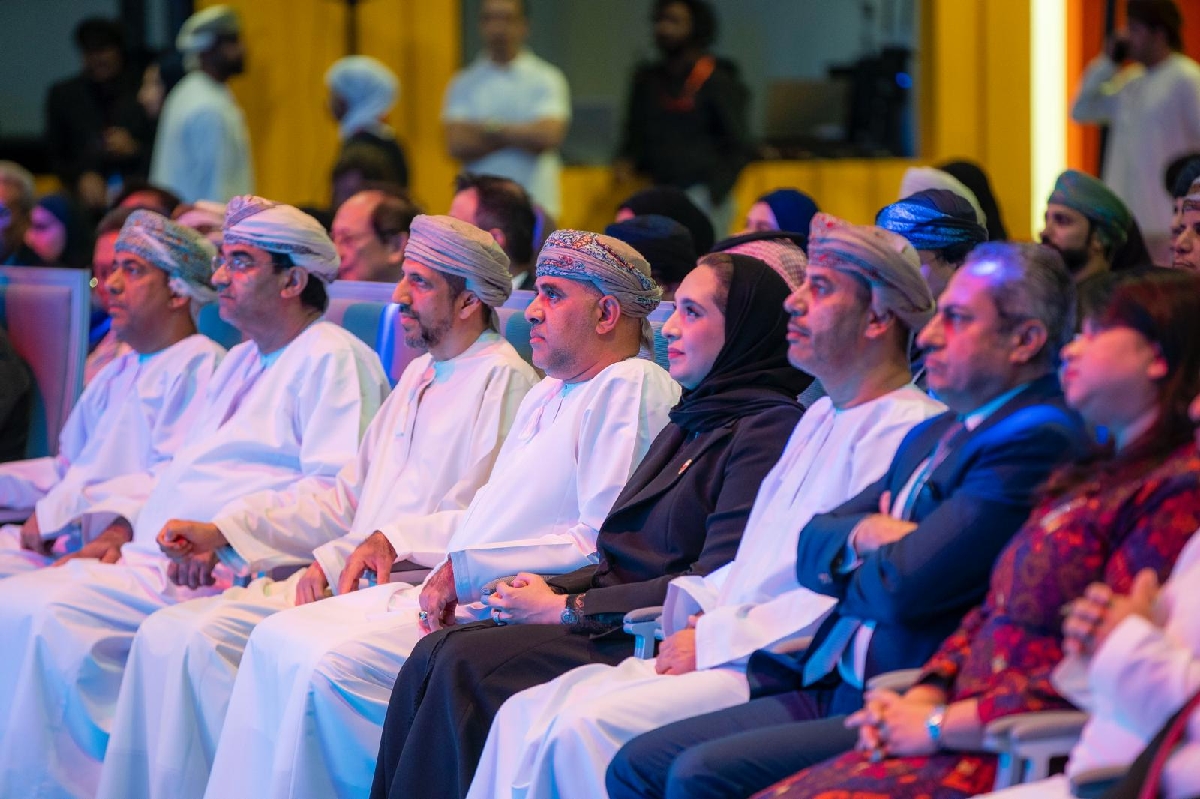 لدى مشاركتها في مؤتمر ومعرض العمران والبيت والبناء بمسقط.. وزيرة الإسكان والتخطيط العمراني:  خطط المملكة في قطاعات الإسكان والتخطيط العمراني ترتكز على معايير "الاستدامة" ورفد مسارات التنمية