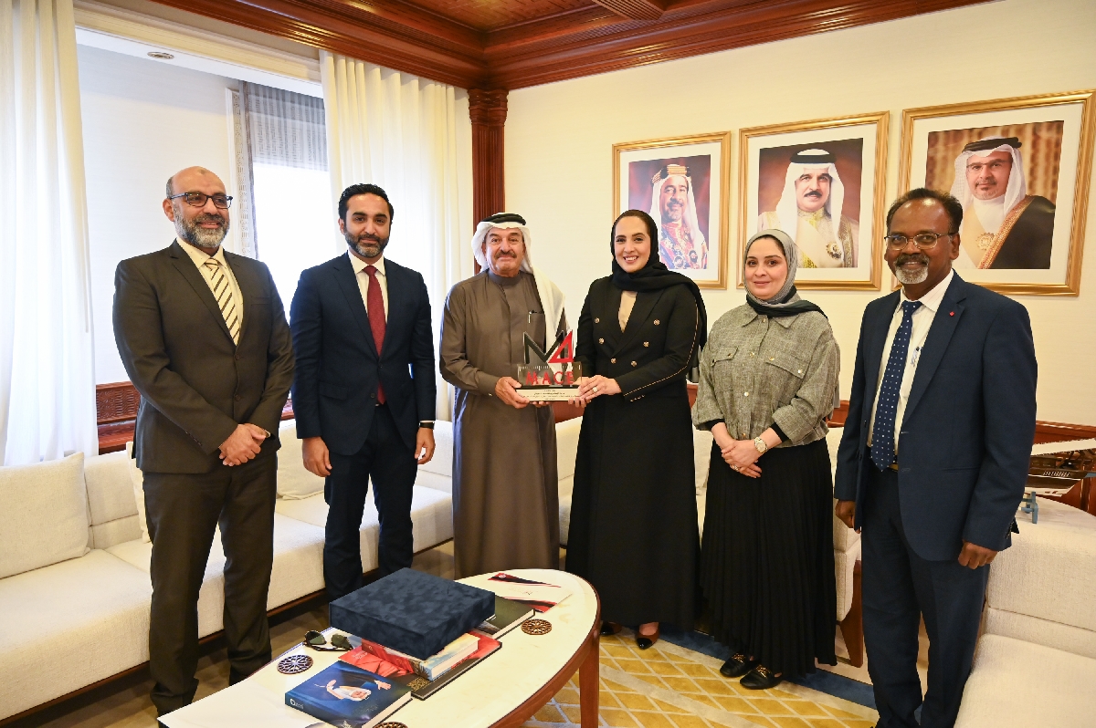 وزيرة الإسكان والتخطيط العمراني تستقبل شركة 