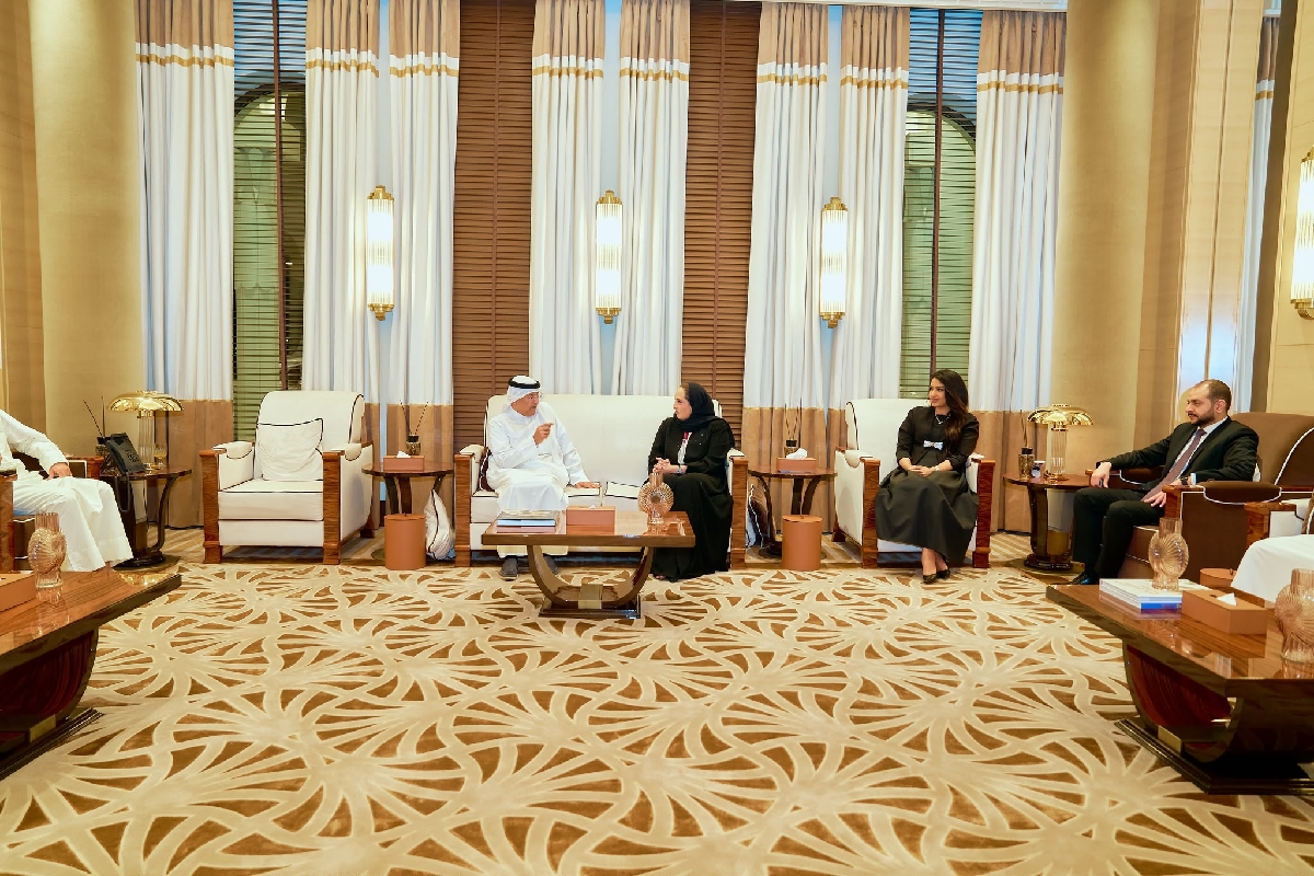 وزيرة الإسكان والتخطيط العمراني تستقبل الأمين العام لمجلس التعاون لدول الخليج العربية