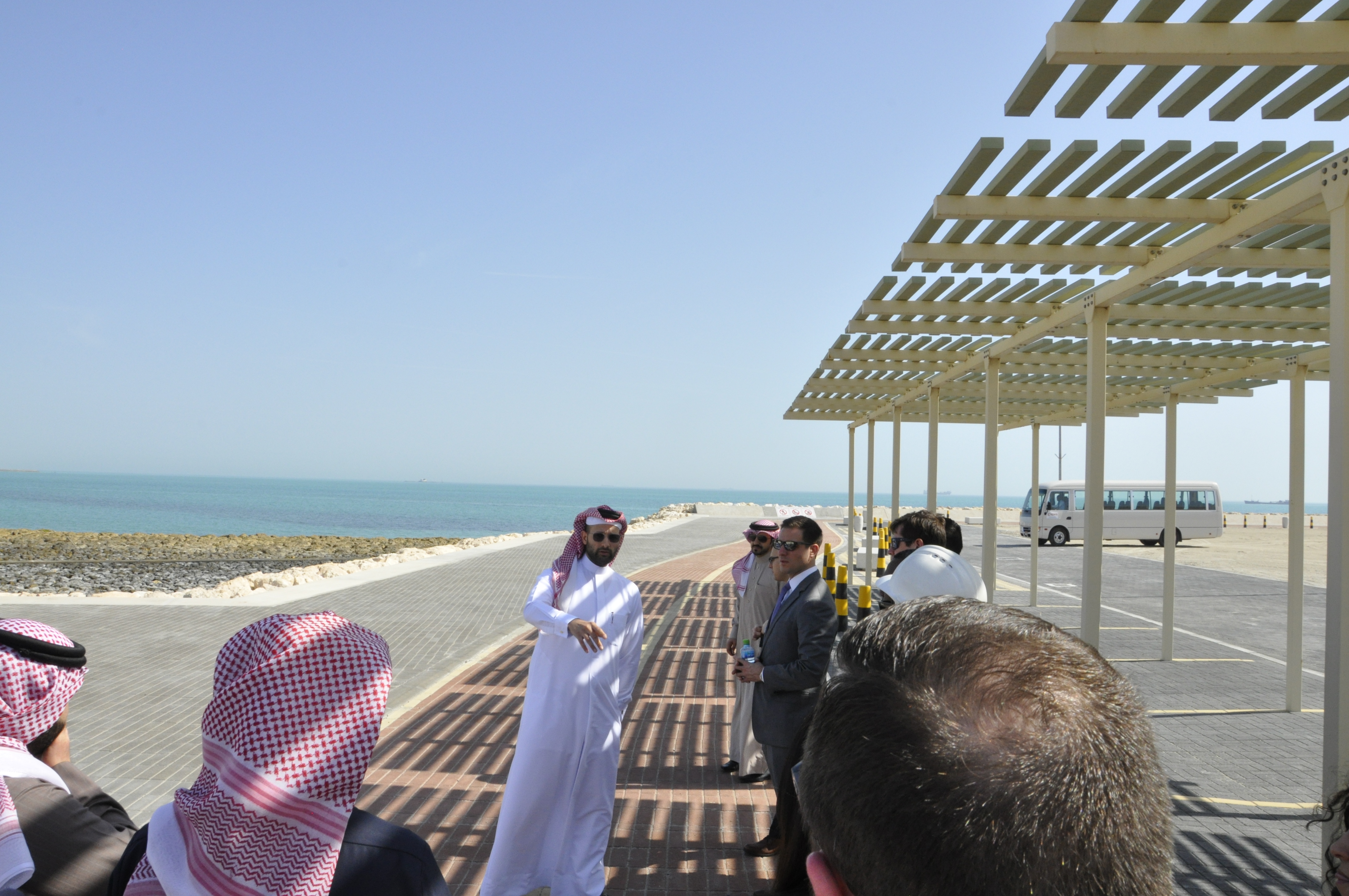 ? زيارة وفد الكونغرس الأمريكي لمشروع مدينة شرق الحد