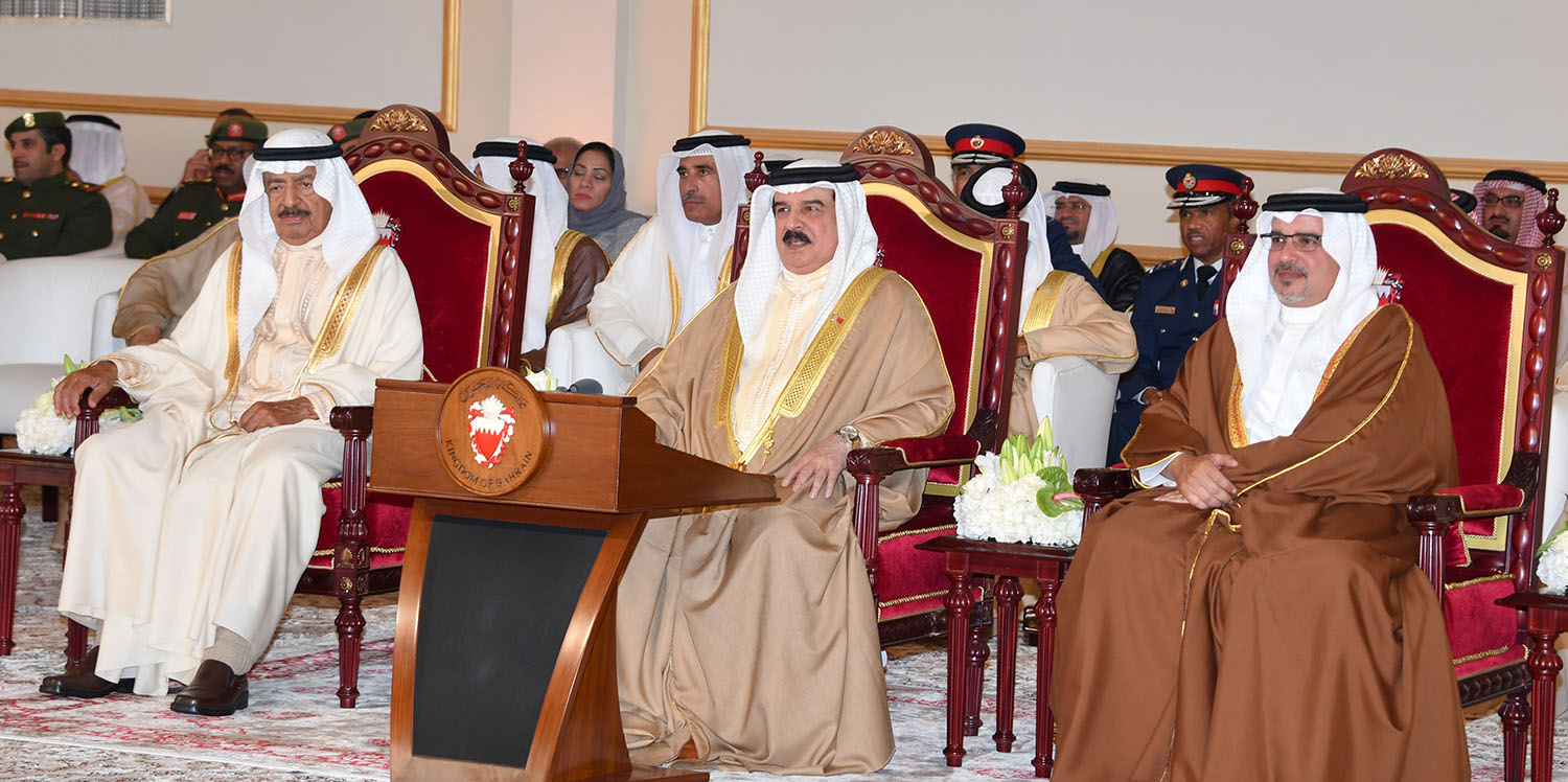 ? جلالة الملك حمد بن عيسى آل خليفة يرعى افتتاح مدينة سلمان