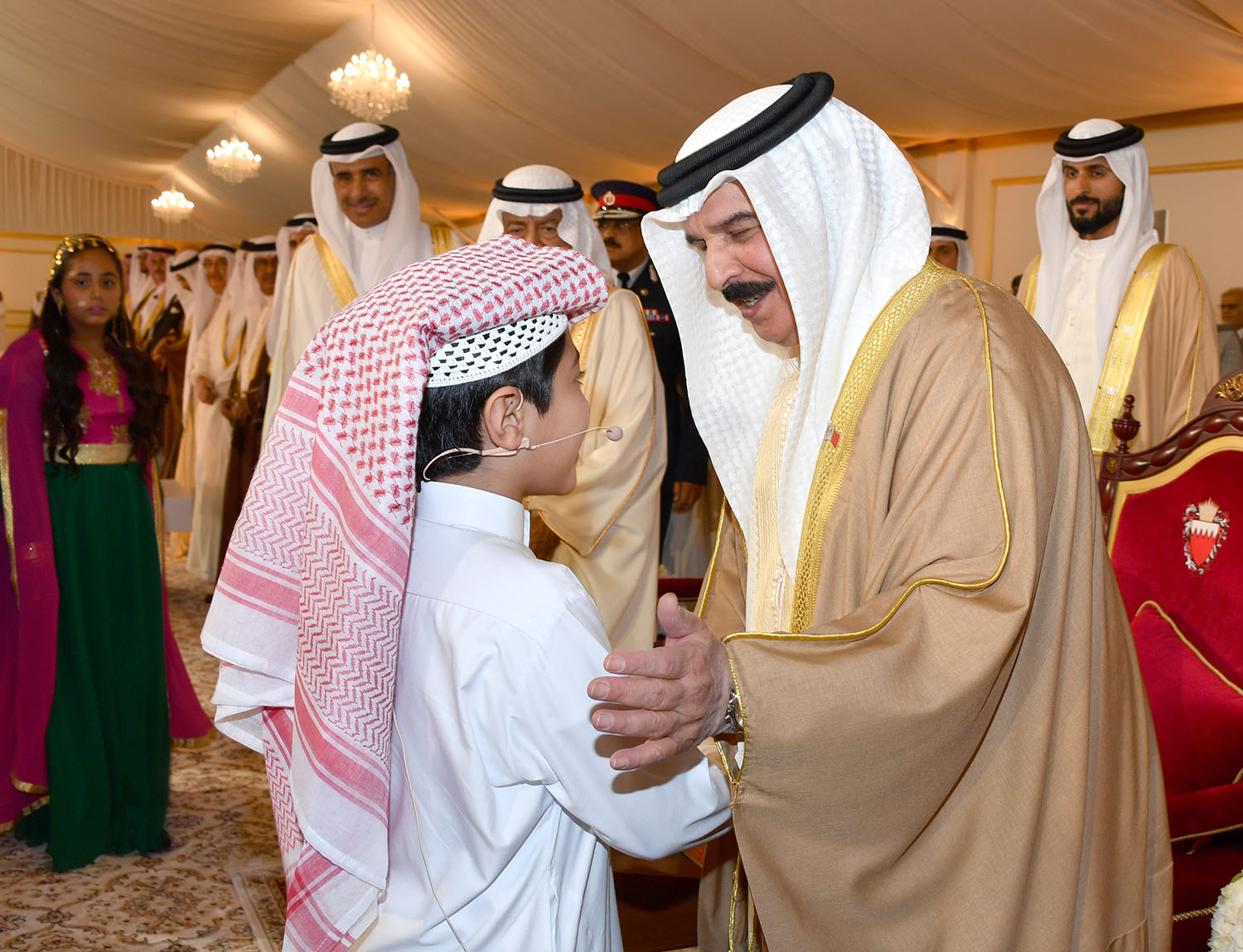 ? جلالة الملك حمد بن عيسى آل خليفة يرعى افتتاح مدينة سلمان