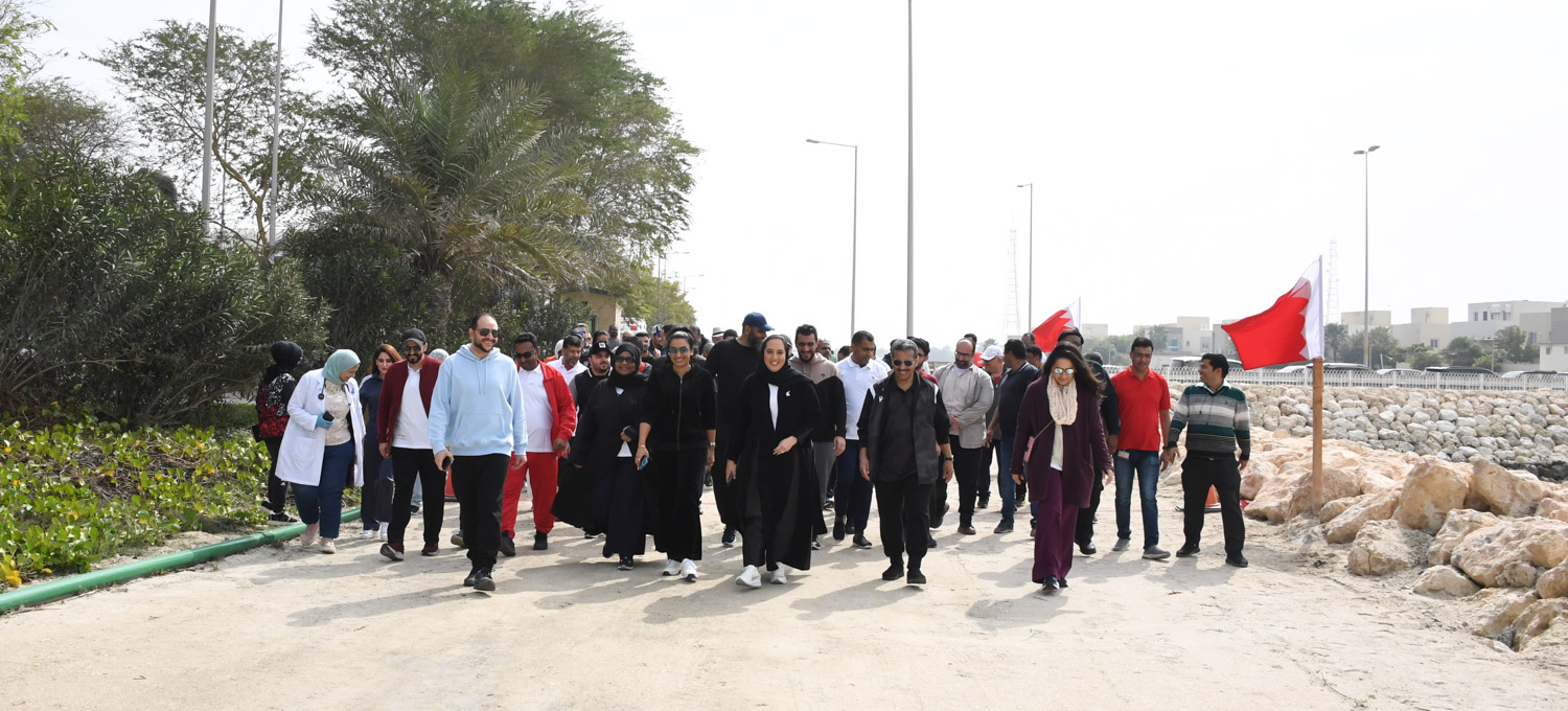 ? احتفاء وزارة الإسكان والتخطيط العمراني بيوم البحرين الرياضي في مشروع مدينة سلمان