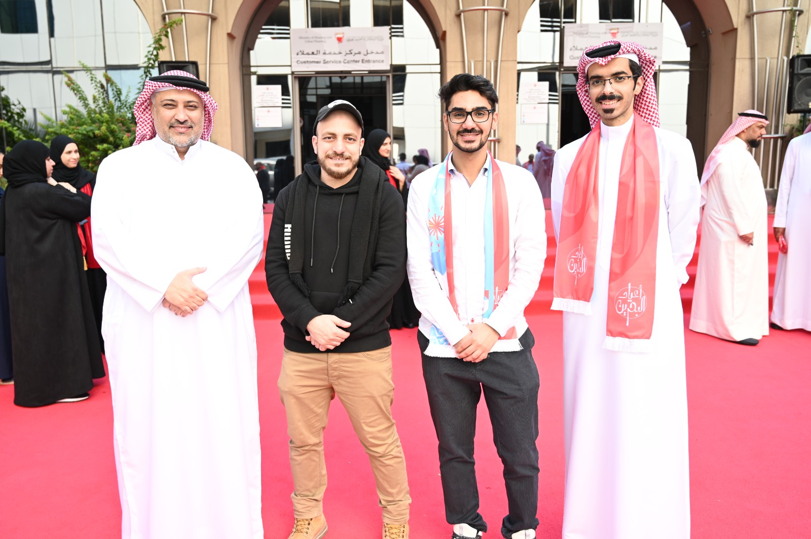 ?  وزارة الإسكان والتخطيط العمراني تحتفل بالأعياد الوطنية