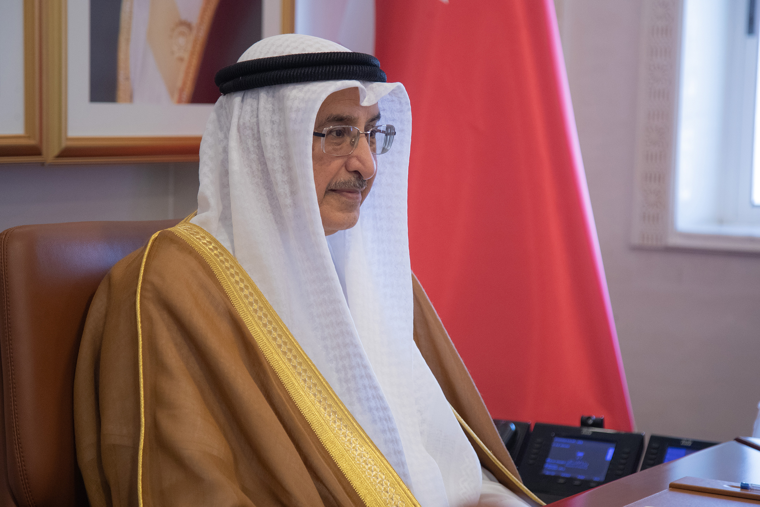 ? زيارة الشيخ خالد بن عبد الله آل خليفة وزارة الإسكان والتخطيط العمراني