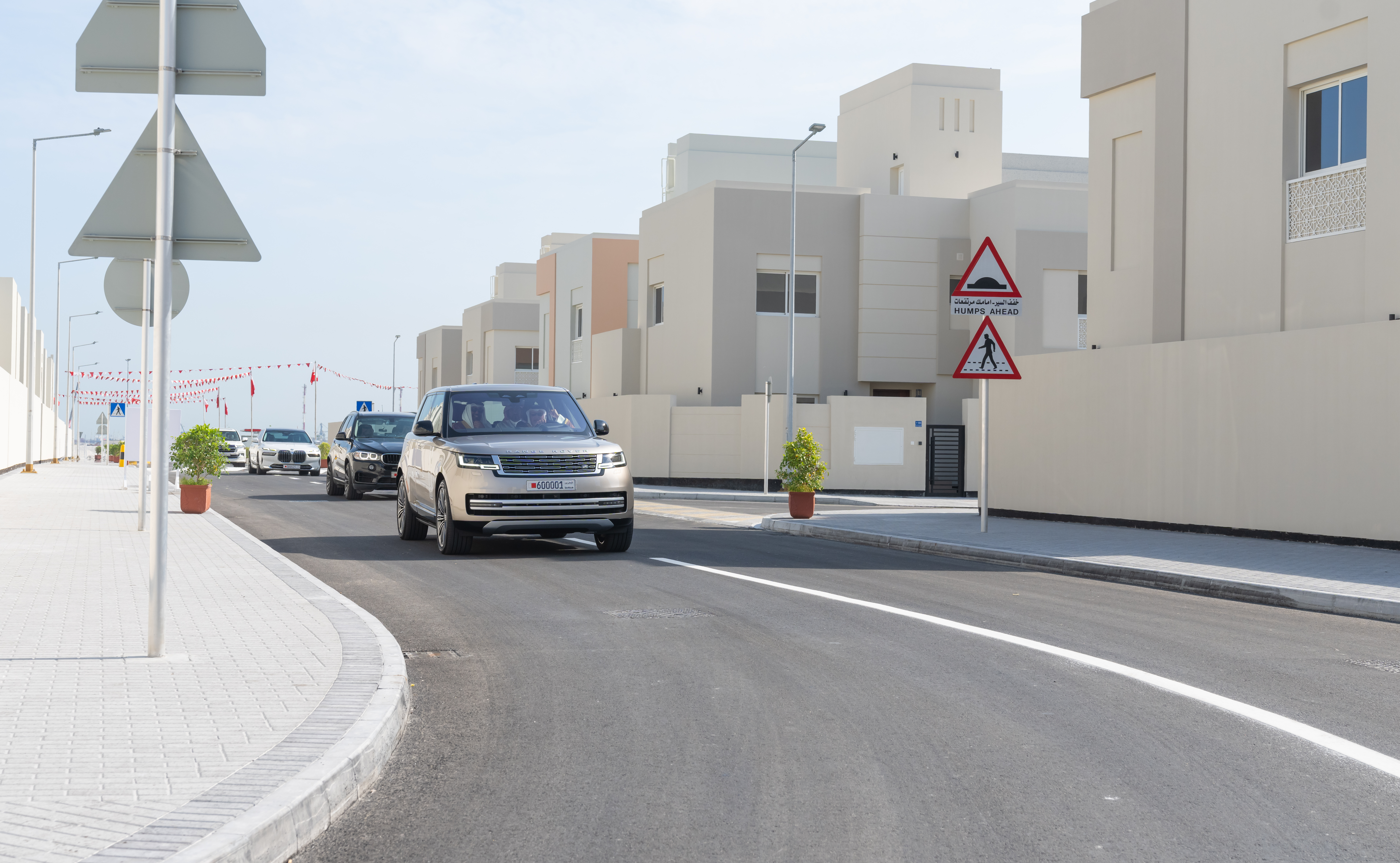 ? سمو ولي العهد رئيس مجلس الوزراء يرعى حفل افتتاح مشروع مدينة شرق سترة الإسكاني