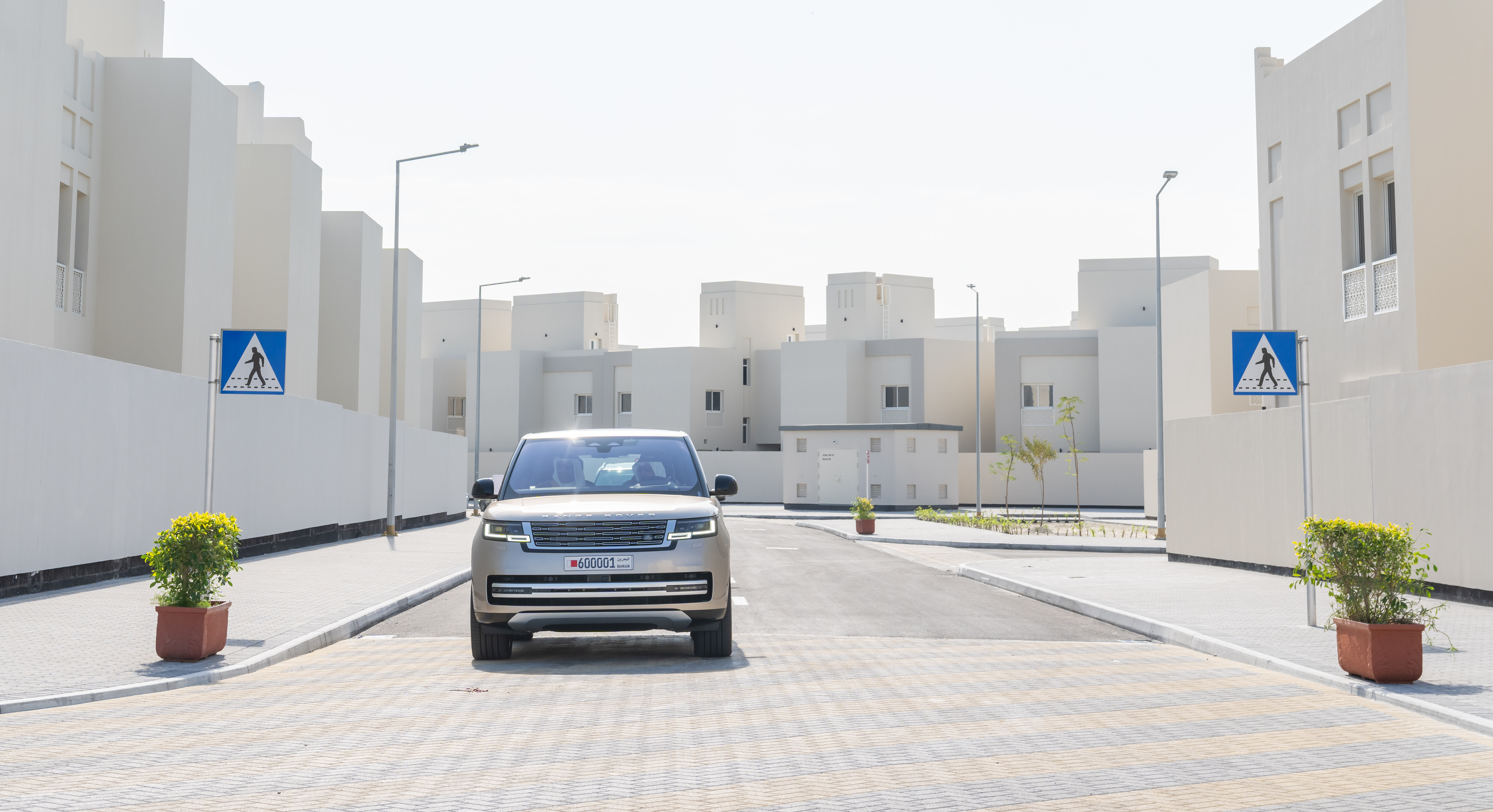 ? سمو ولي العهد رئيس مجلس الوزراء يرعى حفل افتتاح مشروع مدينة شرق سترة الإسكاني