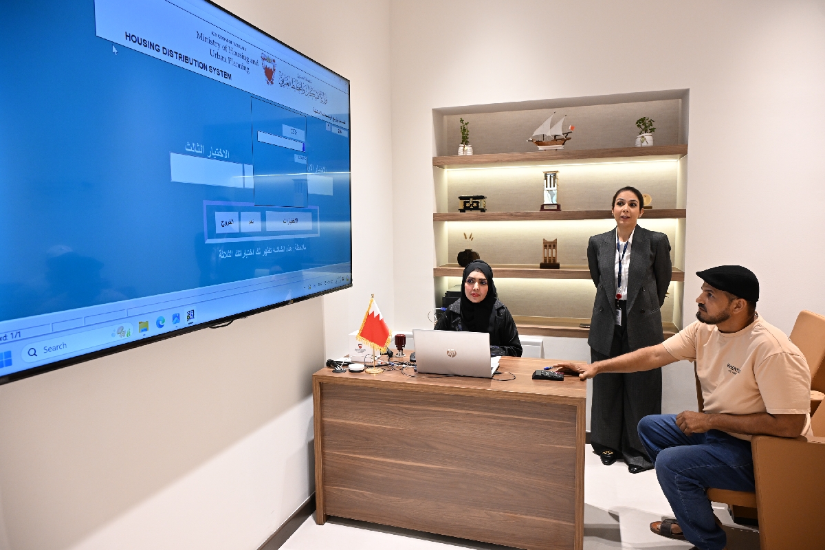 ? وزارة الإسكان والتخطيط العمراني تؤكد استمرار تسليم الخدمات الإسكانية البديلة للمواطنين