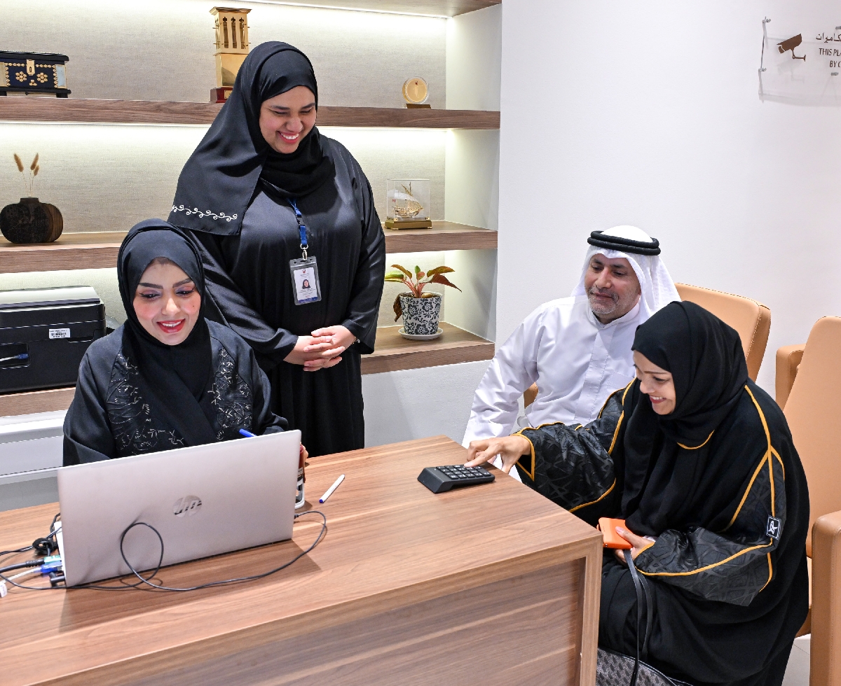 ? وزارة الإسكان والتخطيط العمراني تؤكد استمرار تسليم الخدمات الإسكانية البديلة للمواطنين