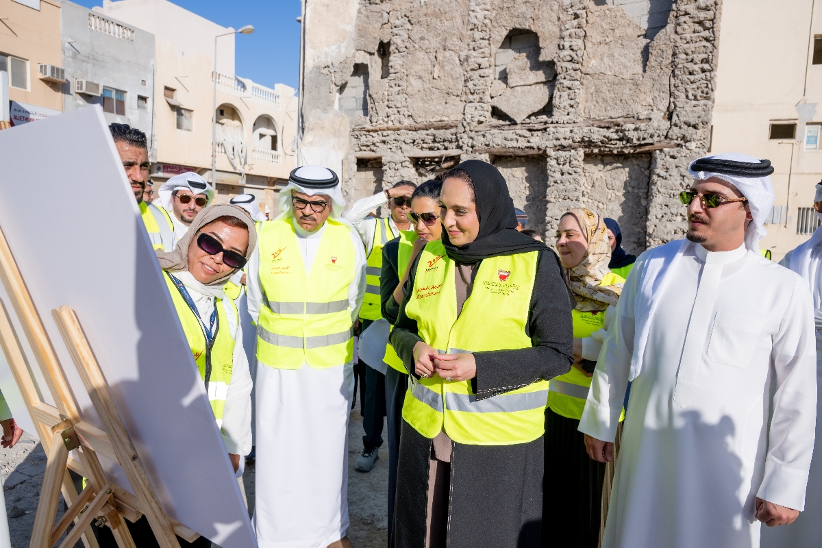 زيارة وزيرة الإسكان والتخطيط العمراني لمشروع تطوير مدينة المحرق