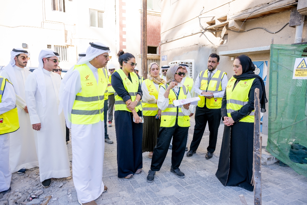 ? زيارة وزيرة الإسكان والتخطيط العمراني لمشروع تطوير مدينة المحرق