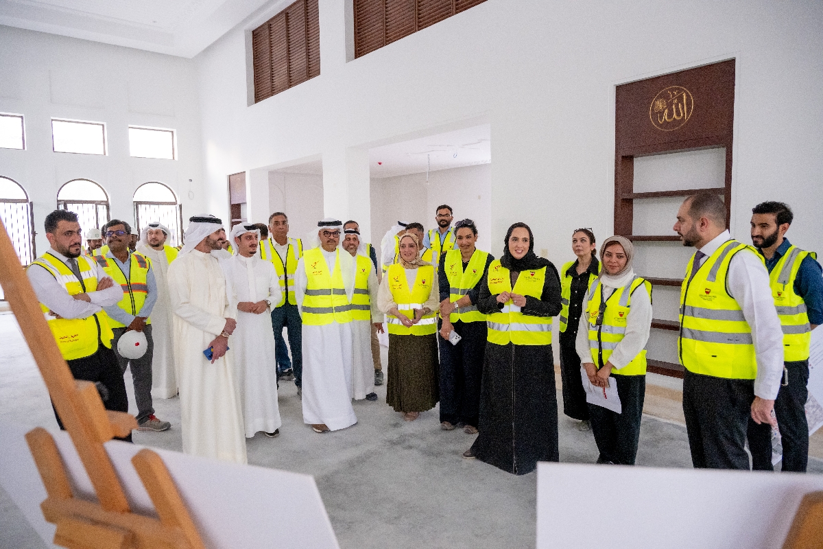 ? زيارة وزيرة الإسكان والتخطيط العمراني لمشروع تطوير مدينة المحرق