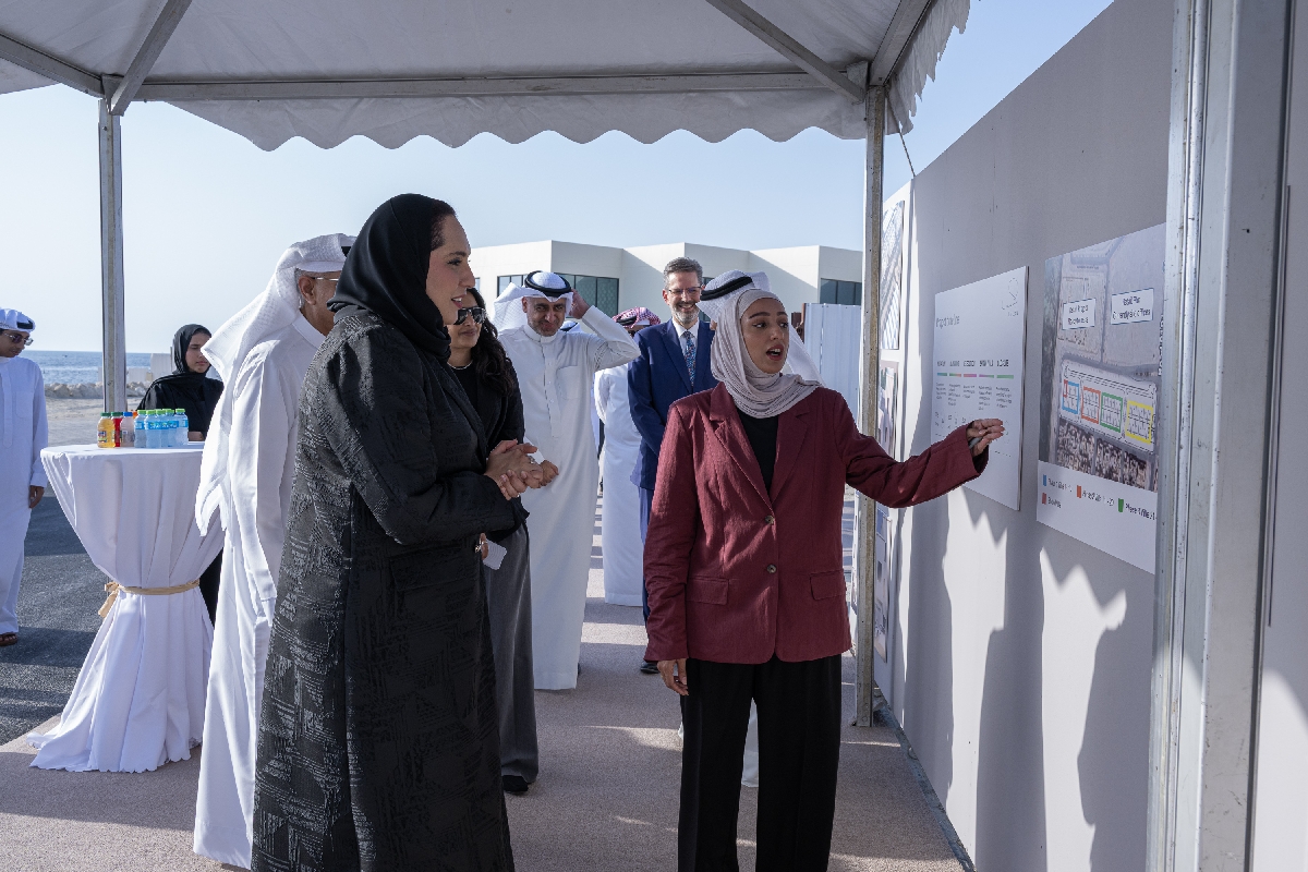 ? ضمن خطة تنفيذ 137 وحدة سكنية في إطار برنامج حقوق تطوير الأراضي الحكومية وزيرة الإسكان والتخطيط العمراني تشهد بدء أعمال إنشاء 44 وحدة سكنية بمدينة سلمان
