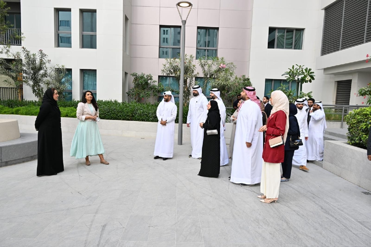 ? وزيرة الإسكان والتخطيط العمراني تلتقي منتسبي الدفعة الحادية عشرة من برنامج رئيس مجلس الوزراء لتنمية الكوادر الحكومية